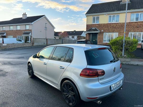 Volkswagen Golf Hatchback, Diesel, 2010, Silver