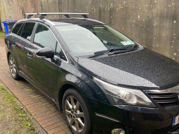 Toyota Avensis Estate, Diesel, 2014, Black