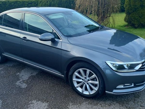 Volkswagen Passat Saloon, Diesel, 2015, Grey