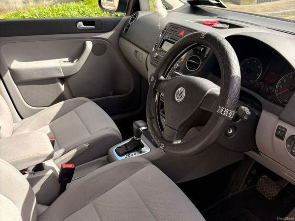 Volkswagen Golf Hatchback, Petrol, 2009, Black