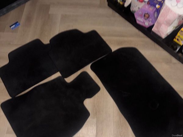 BMW 3-Series Saloon, Petrol Hybrid, 2020, Black