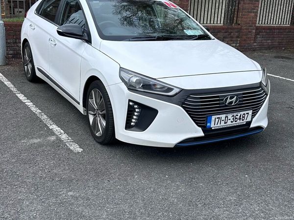 Hyundai IONIQ Hatchback, Petrol Hybrid, 2017, White