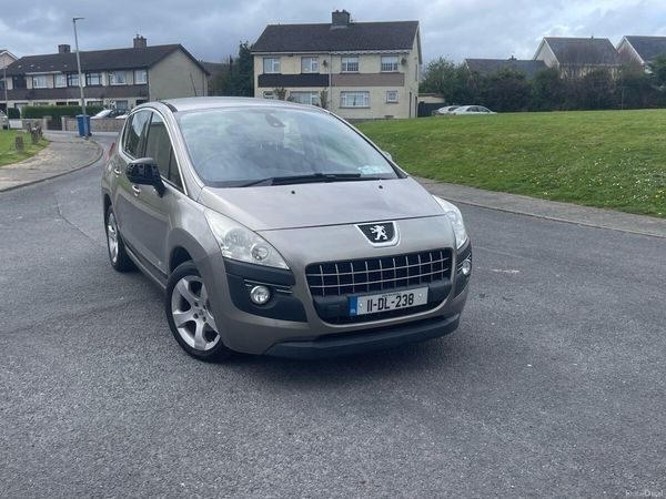 Peugeot 3008 MPV, Diesel, 2011, Grey