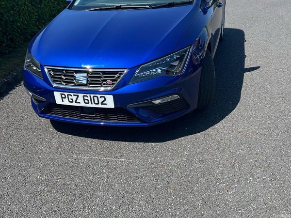SEAT Leon Hatchback, Diesel, 2019, Blue