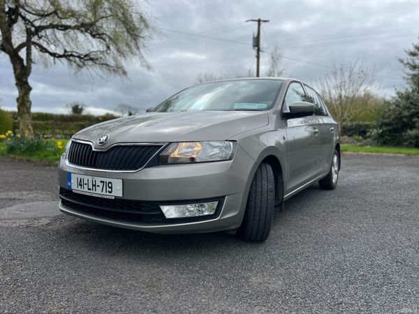 Skoda Rapid Hatchback, Petrol, 2014, Beige