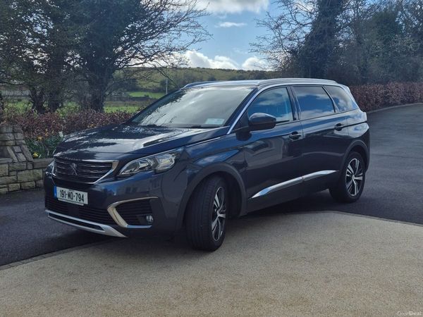Peugeot 5008 MPV, Diesel, 2019, Blue