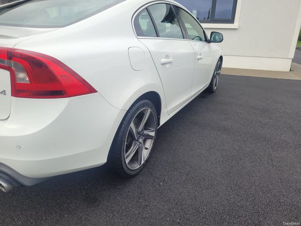 Volvo S60 Saloon, Diesel, 2014, White