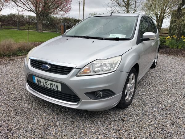 Ford Focus Hatchback, Diesel, 2009, Silver