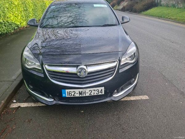 Vauxhall Insignia Hatchback, Diesel, 2016, Black