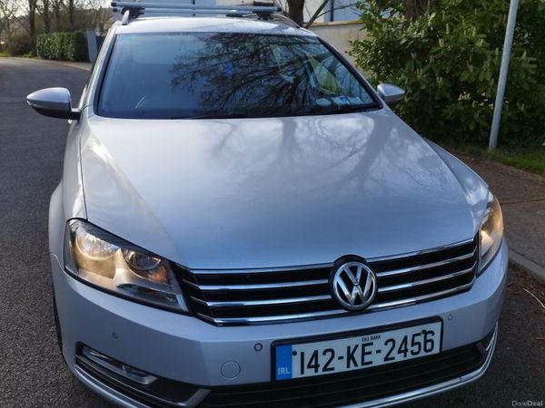 Volkswagen Passat Estate, Diesel, 2014, Silver
