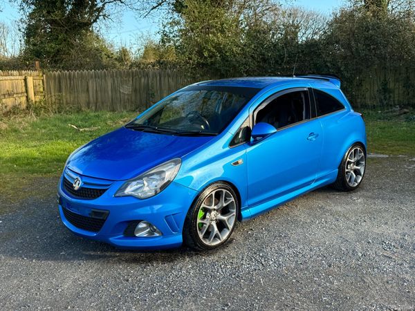 Vauxhall Corsa Hatchback, Petrol, 2013, Blue