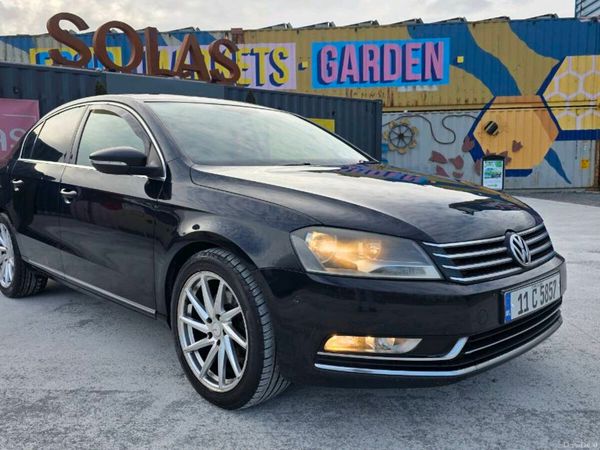 Volkswagen Passat Saloon, Diesel, 2011, Black