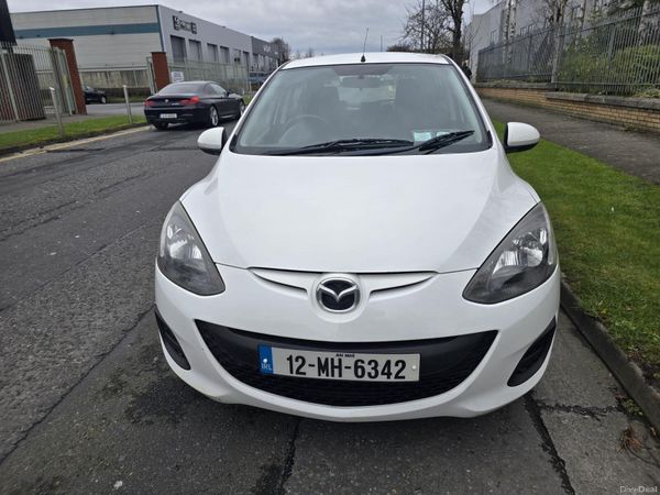 Mazda Demio MPV, Petrol, 2013, Black