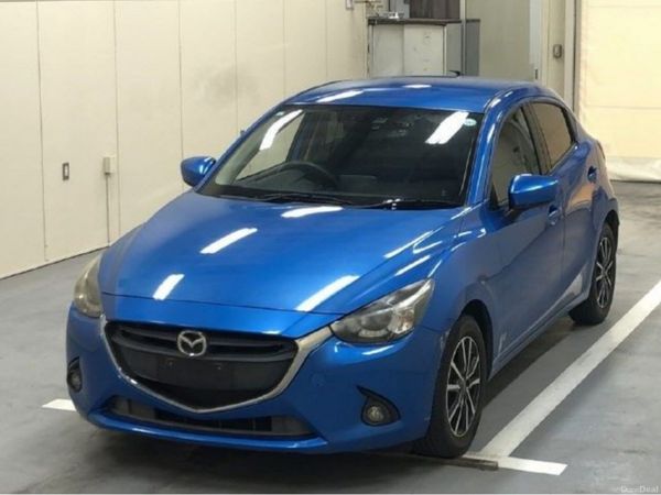 Mazda Demio Hatchback, Petrol, 2014, Blue