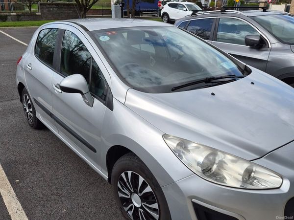 Peugeot 308 MPV, Diesel, 2012, Grey