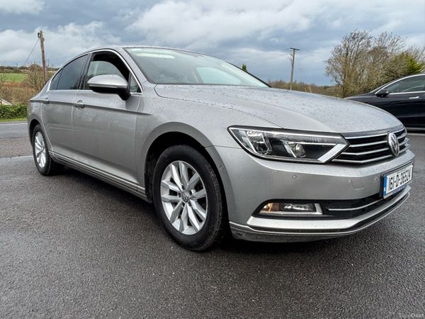 Volkswagen Passat Saloon, Diesel, 2016, Silver