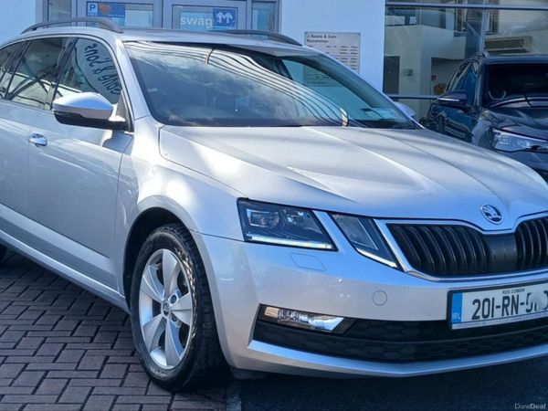 Skoda Octavia Estate, Diesel, 2020, Grey