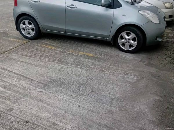 Toyota Yaris Hatchback, Diesel, 2008, Silver