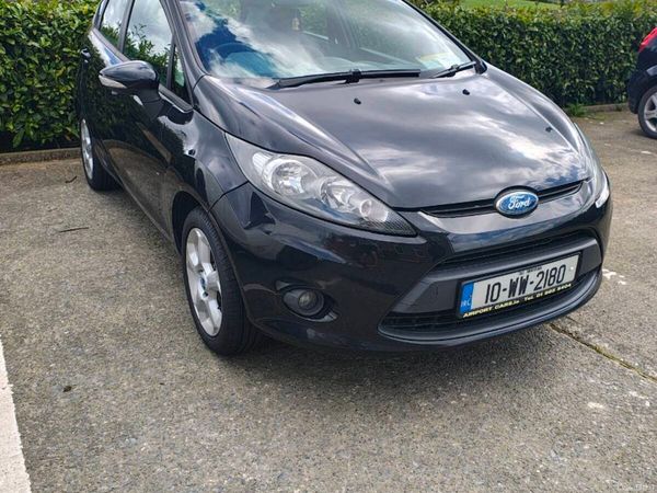 Ford Fiesta Hatchback, Petrol, 2010, Black