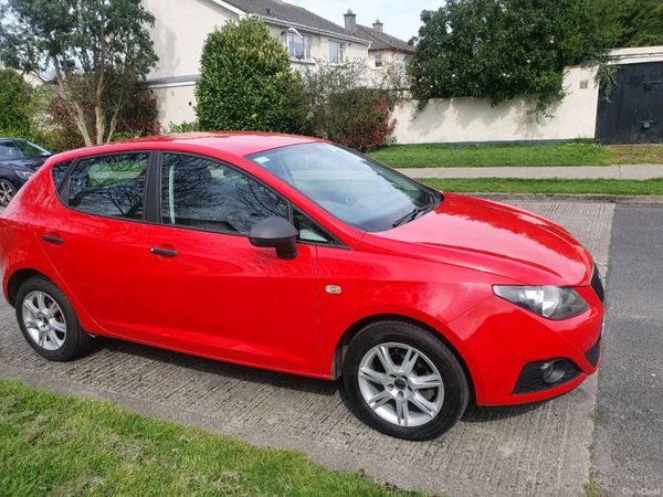 SEAT Ibiza MPV, Diesel, 2011, Red