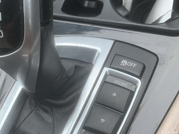 BMW 5-Series Saloon, Diesel, 2011, Black