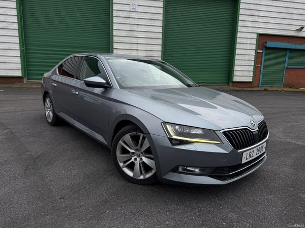 Skoda Superb Hatchback, Diesel, 2016, Grey