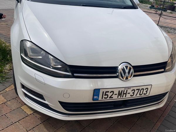 Volkswagen Golf Hatchback, Petrol, 2015, White