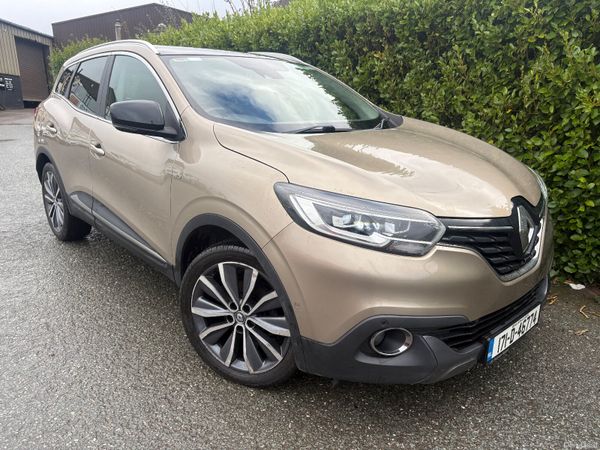 Renault Kadjar SUV, Petrol, 2017, Beige