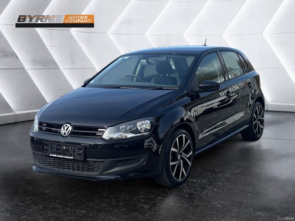 Volkswagen Polo Hatchback, Petrol, 2013, Black