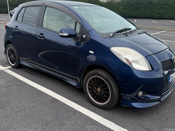 Toyota Vitz Hatchback, Petrol, 2009, Blue