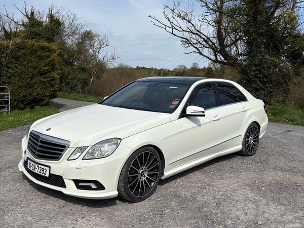 Mercedes-Benz E-Class Saloon, Diesel, 2010, White