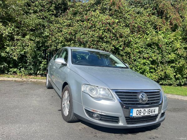 Volkswagen Passat Saloon, Petrol, 2008, Silver