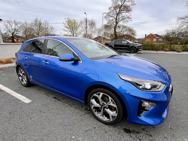 Kia Ceed Hatchback, Petrol, 2018, Blue