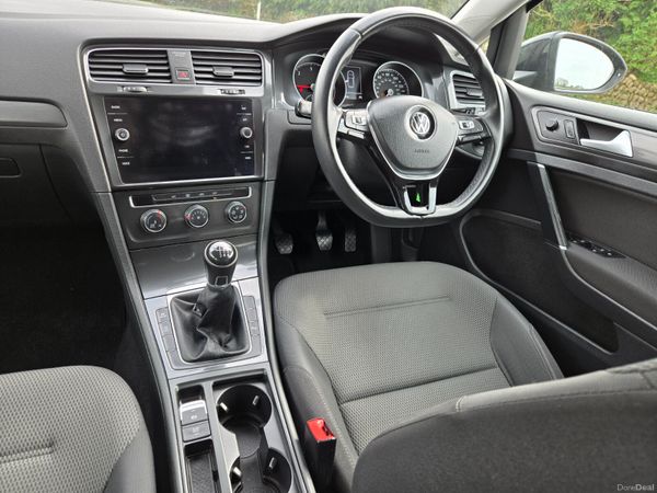 Volkswagen Golf Hatchback, Diesel, 2018, Grey