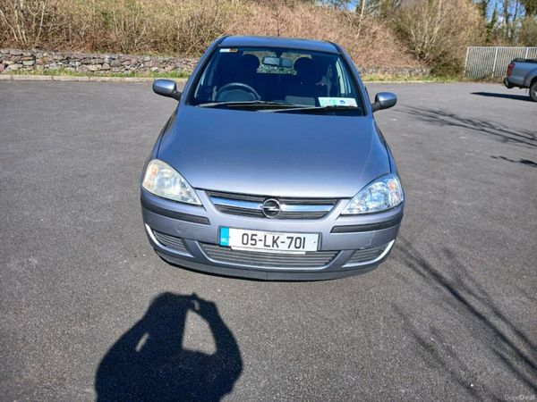 Opel Corsa Hatchback, Petrol, 2005, Silver