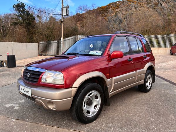 Suzuki Grand Vitara SUV, Diesel, 2003, Red