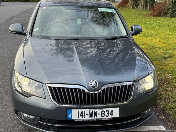 Skoda Superb Saloon, Diesel, 2014, Grey