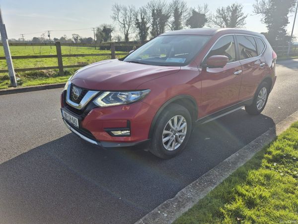 Nissan X-Trail SUV, Diesel, 2019, Red