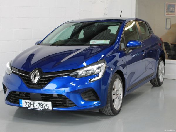 Renault Clio Hatchback, Petrol, 2022, Blue