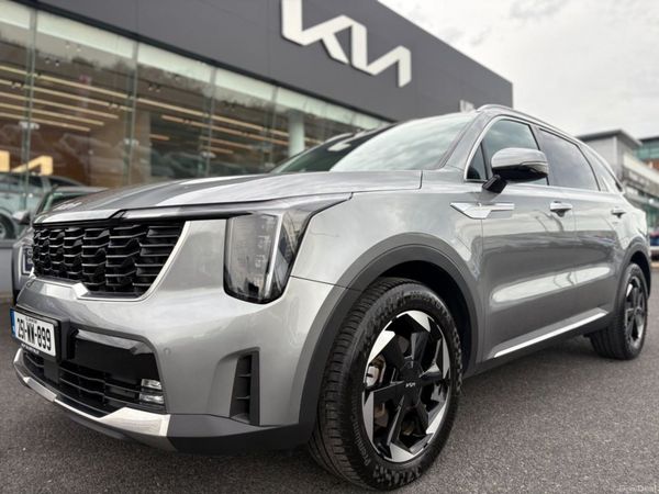 Kia Sorento SUV, Petrol Plug-in Hybrid, 2025, Grey