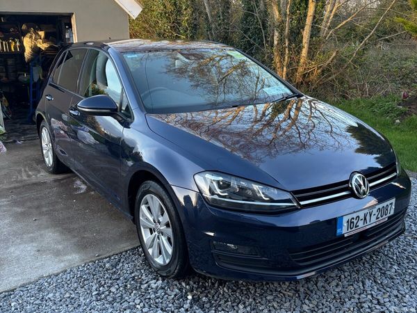 Volkswagen Golf Hatchback, Petrol, 2016, Navy