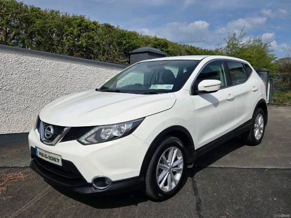 Nissan Qashqai Hatchback, Diesel, 2014, White