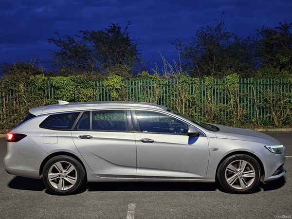 Opel Insignia Estate, Diesel, 2018, Grey