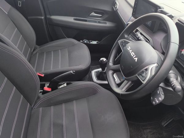 Dacia Sandero Hatchback, Petrol, 2024, White