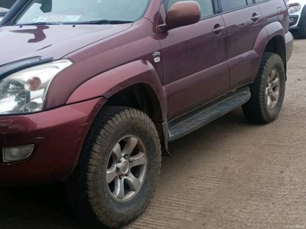 Toyota Land Cruiser SUV, Diesel, 2007, Red
