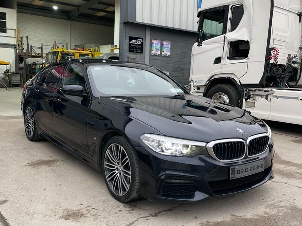 BMW 5-Series Saloon, Petrol Plug-in Hybrid, 2018, Black