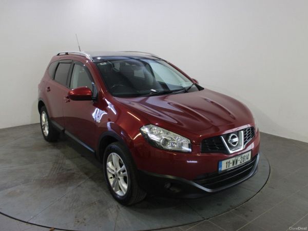 Nissan Qashqai+2 Hatchback, Diesel, 2011, Red