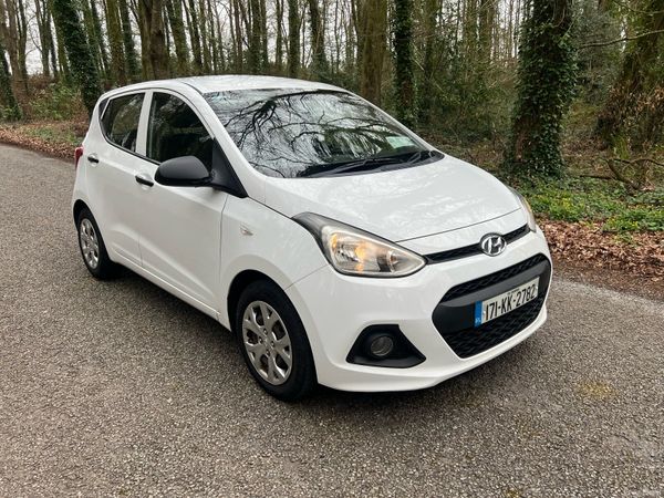 Hyundai i10 Hatchback, Petrol, 2017, White