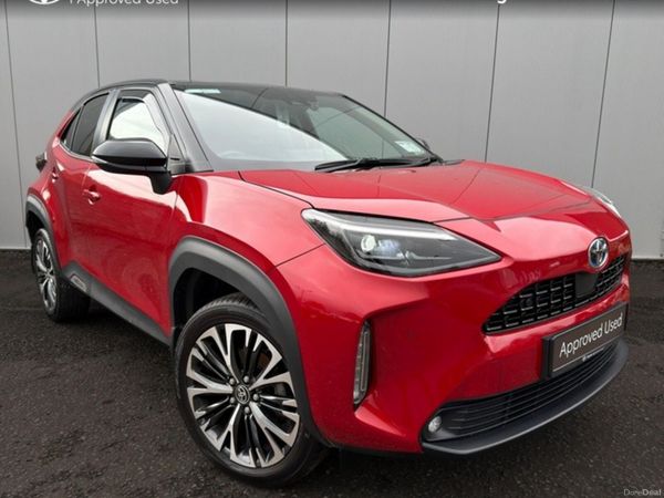 Toyota Yaris Cross Hatchback, Petrol Hybrid, 2024, Red