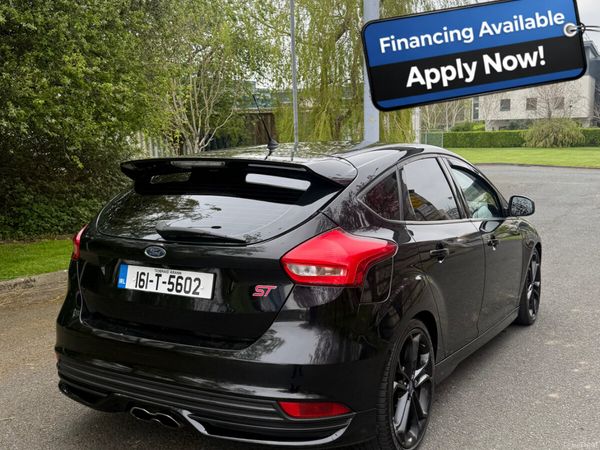 Ford Focus Hatchback, Diesel, 2016, Black